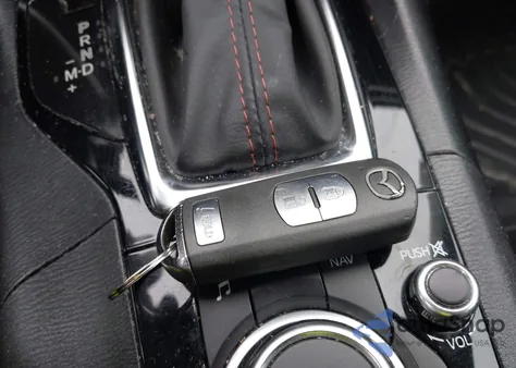 2015 Mazda Mazda3 I Grand Touring из США, поврежденный, VIN 3MZBM1M72FM228899